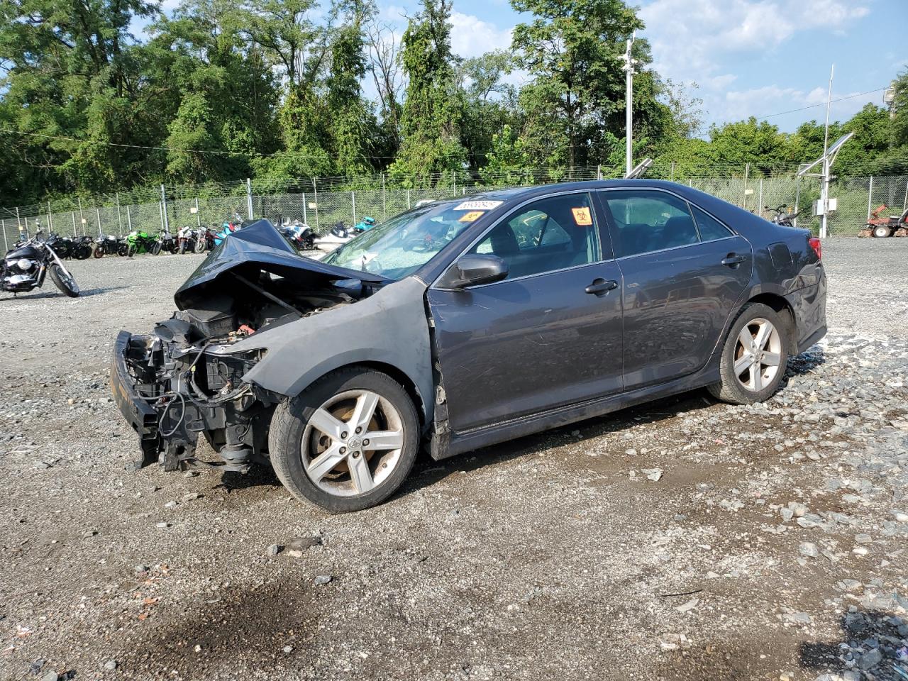 TOYOTA CAMRY L