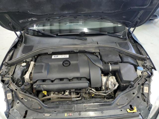 2015 VOLVO XC60 T6 PR YV4902RK0F2675574