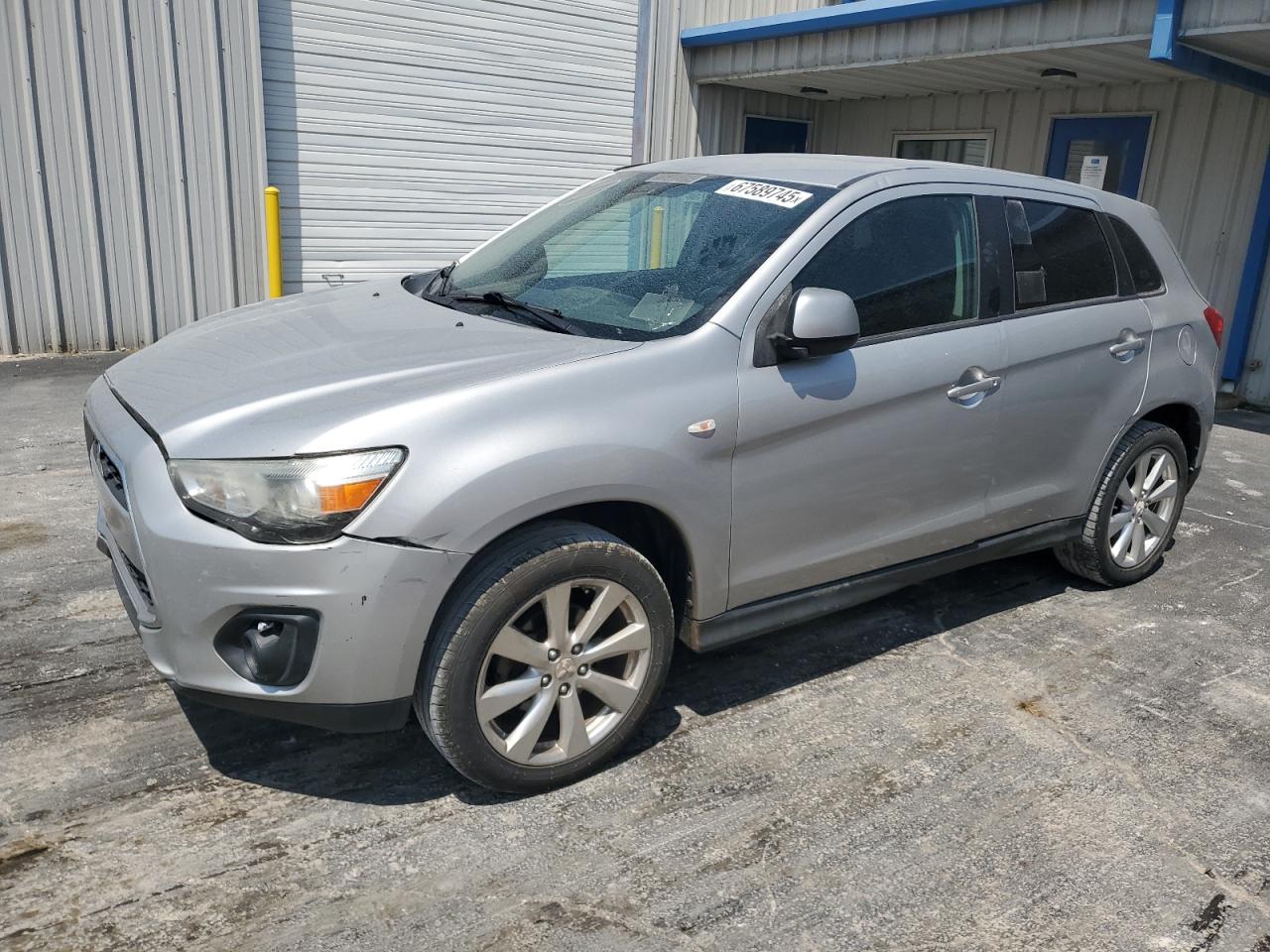 MITSUBISHI OUTLANDER ES