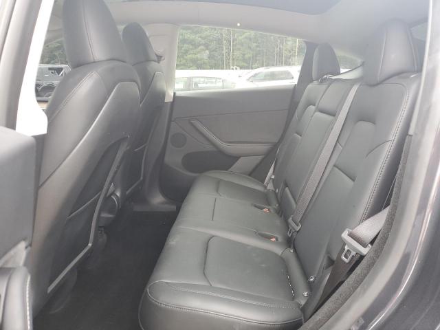 2024 TESLA MODEL Y 7SAYGDEE8RA323429