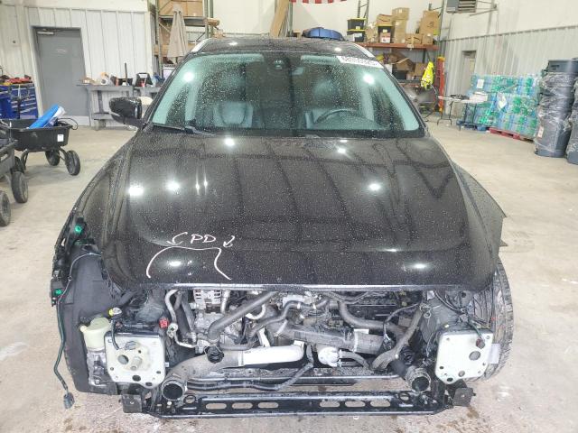 2017 VOLVO XC60 T5 IN YV440MDU9H2206730