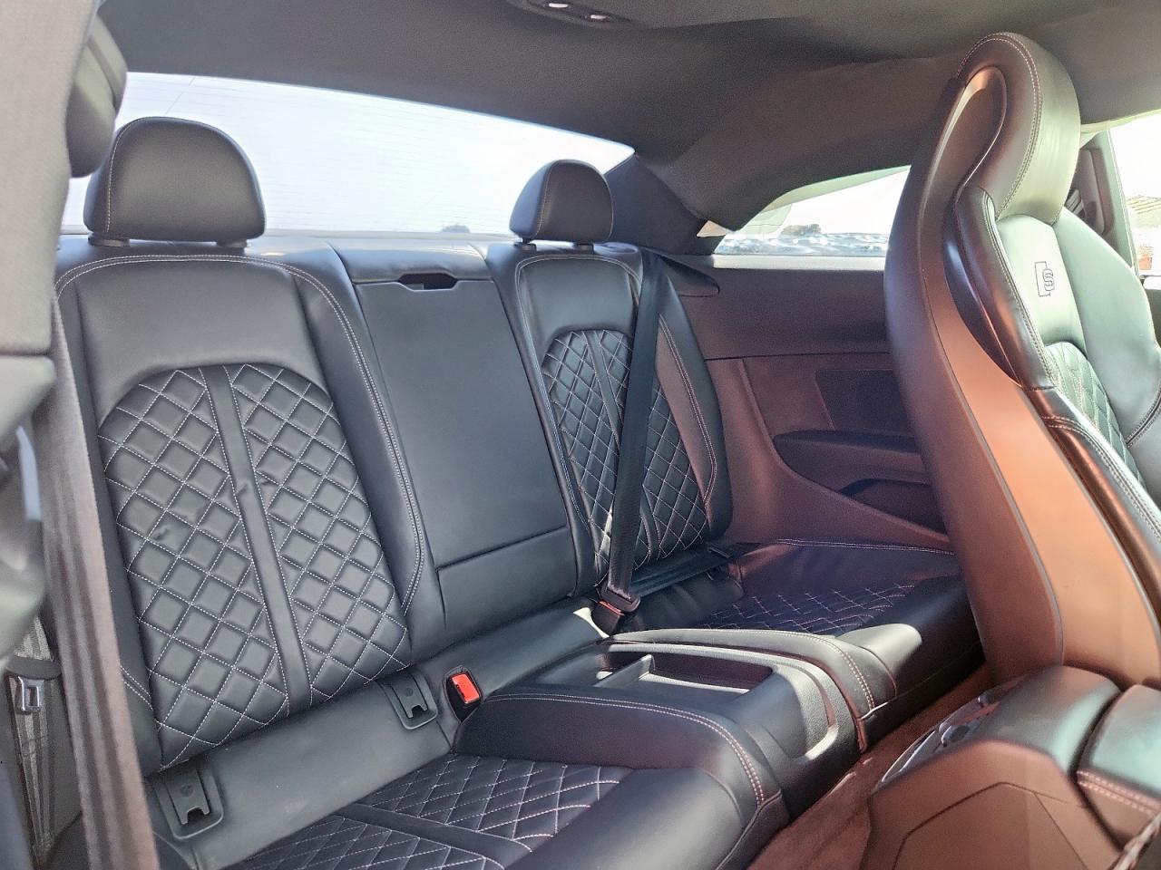 AUDI S5 PREMIUM PLUS