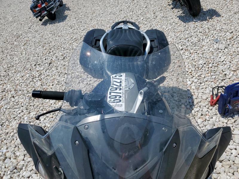 2016 BMW R1200 RT WB10A1309GZ195212