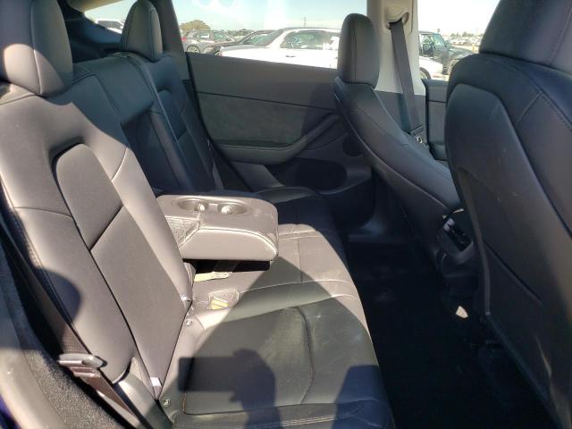 2025 TESLA MODEL Y 7SAYGDEF3SF260614