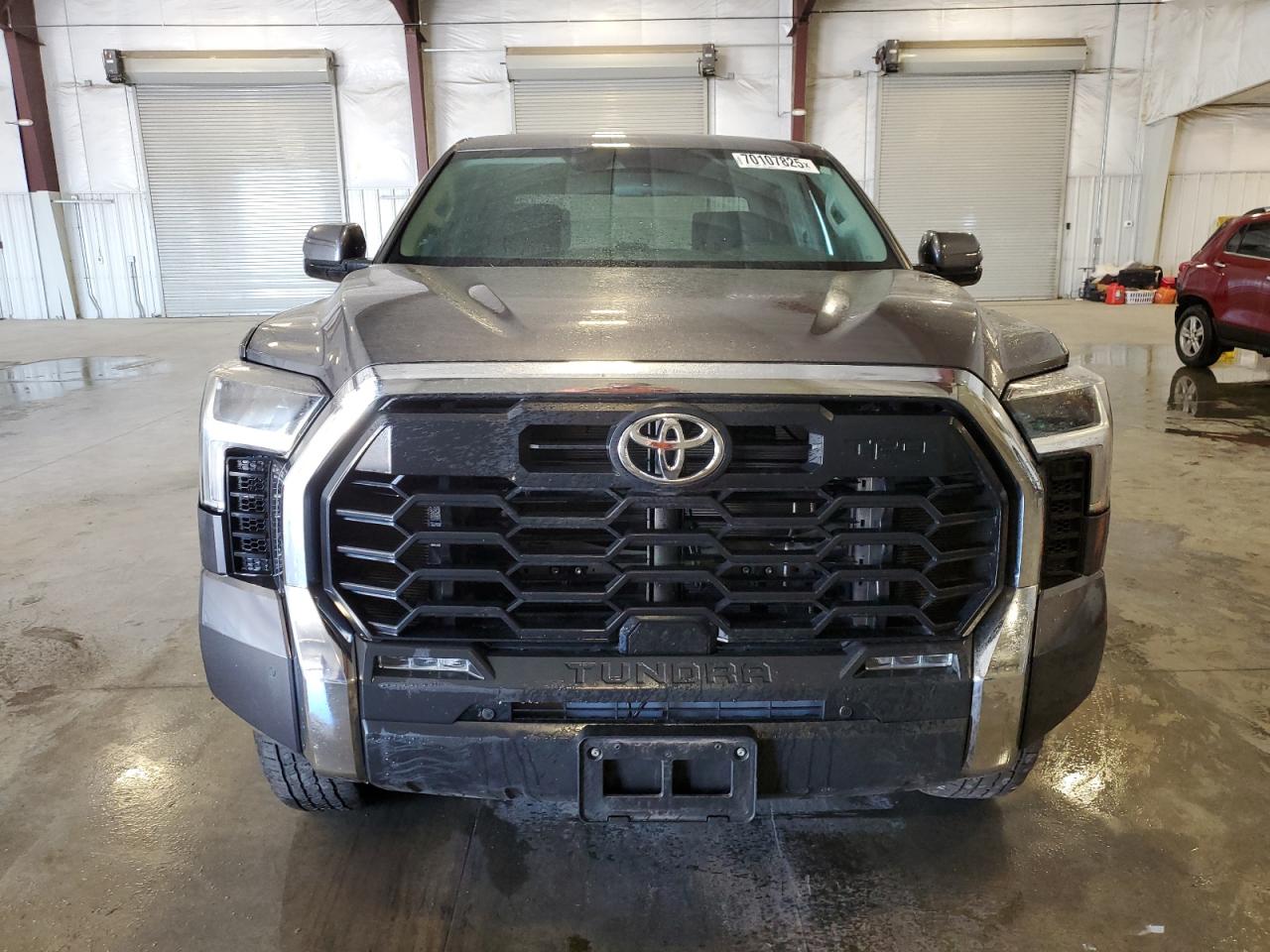 TOYOTA TUNDRA CREWMAX SR5