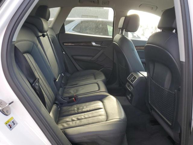 2018 AUDI Q5 PREMIUM WA1ANAFY9J2112045