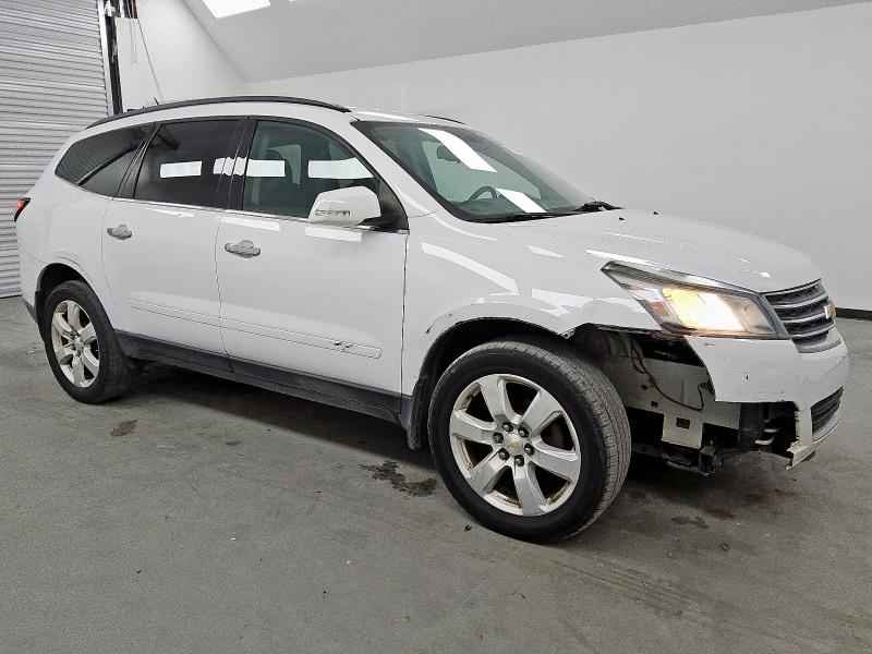 2017 CHEVROLET TRAVERSE LT 1GNKRGKD4HJ350879