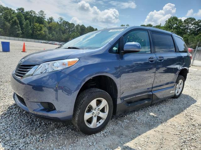 TOYOTA SIENNA LE