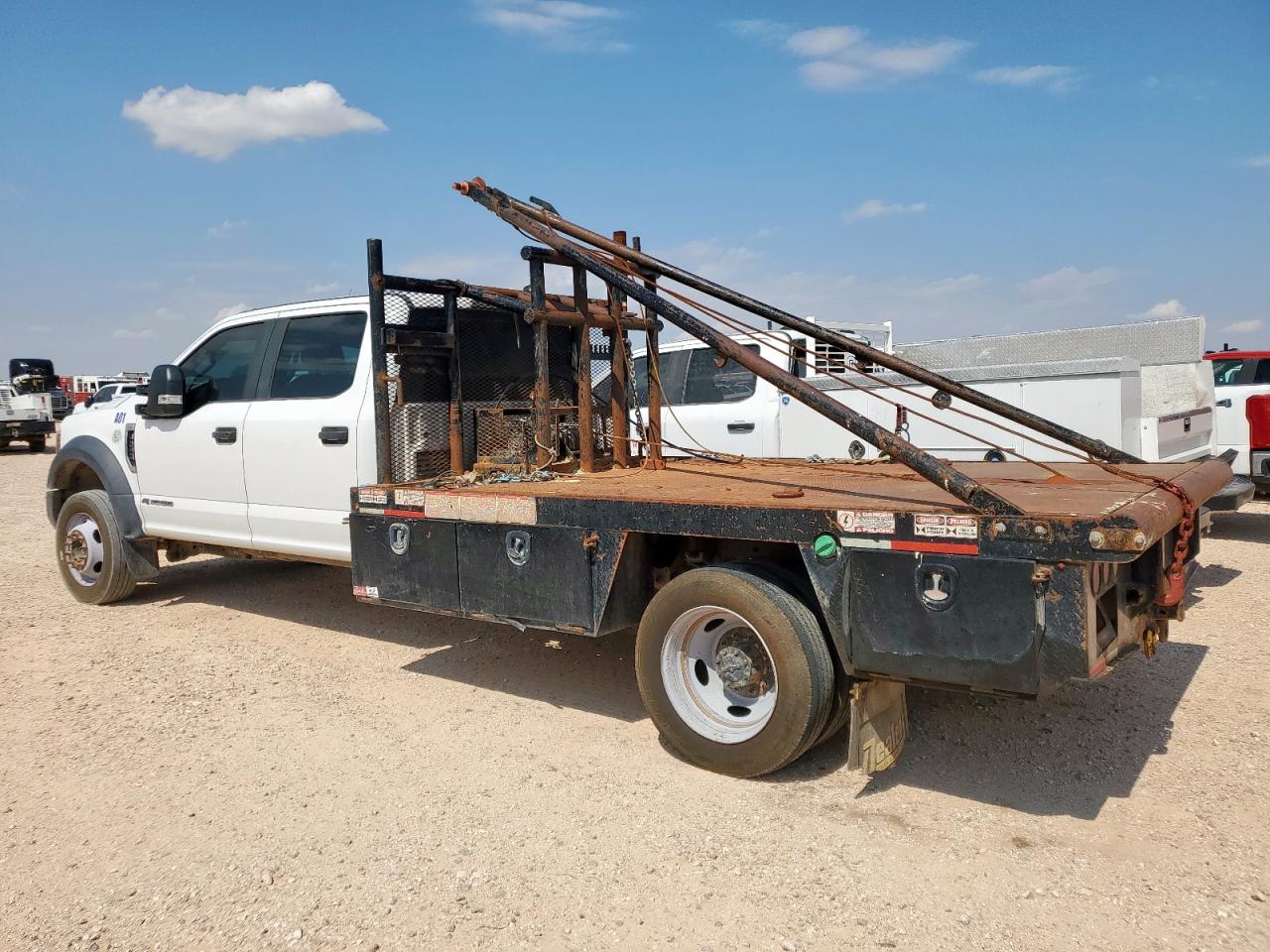 FORD F-550 SUPER DUTY