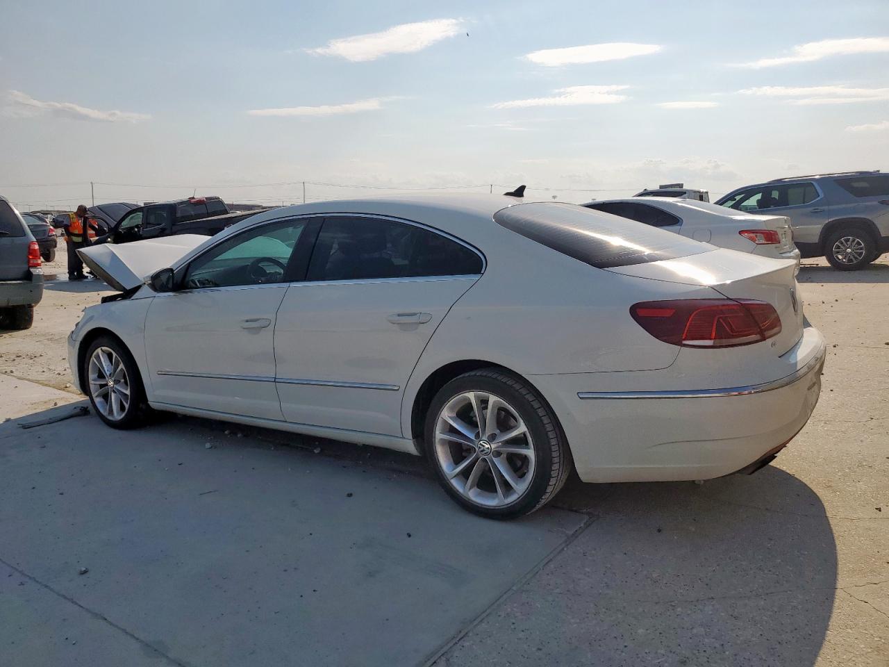 VOLKSWAGEN CC BASE