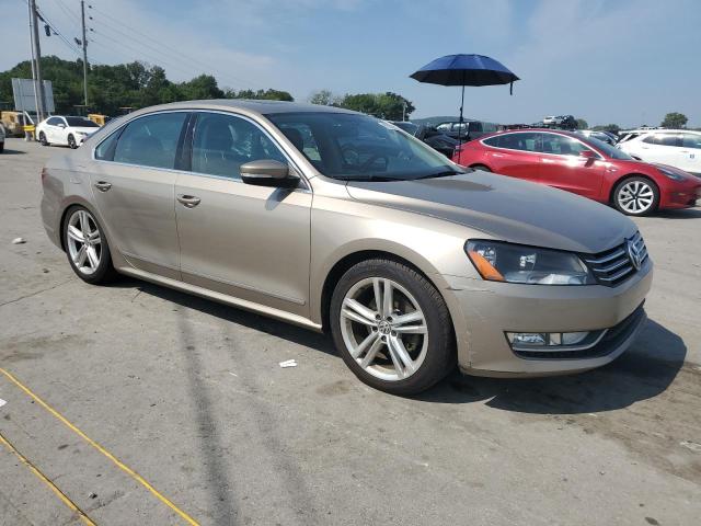 2015 VOLKSWAGEN PASSAT SE 1VWBS7A34FC021569