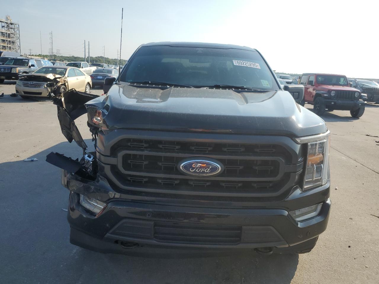 FORD F-150 SUPERCREW