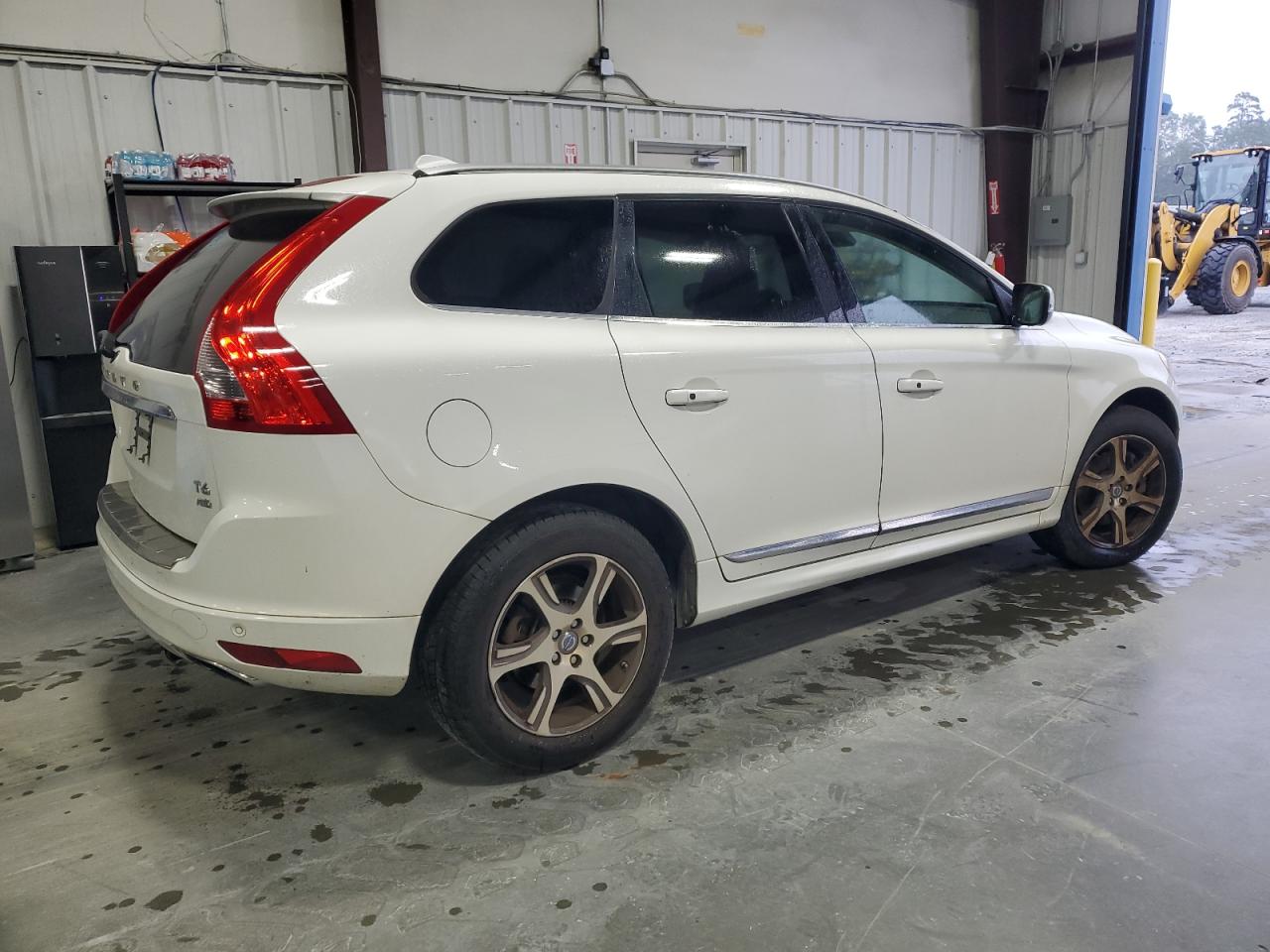 VOLVO XC60 T6