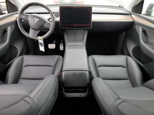 2024 TESLA MODEL Y 7SAYGDEF7RF204900