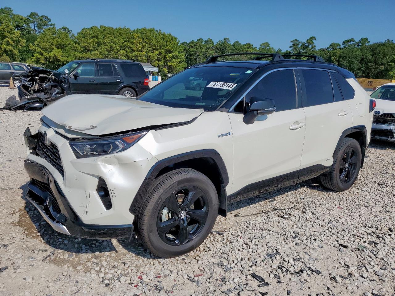 TOYOTA RAV4 XSE