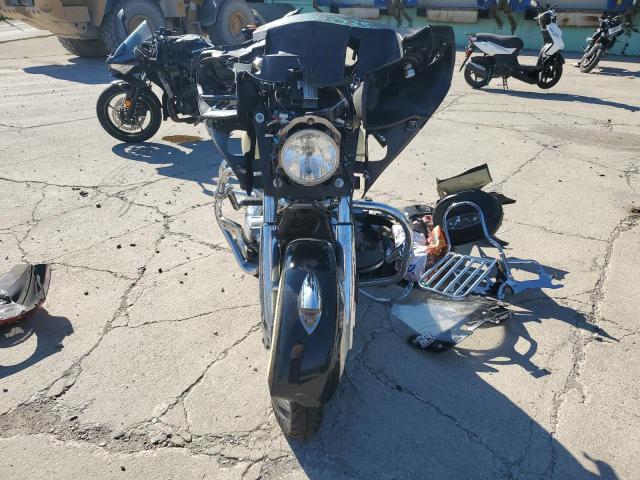 2015 INDIAN MOTORCYCLE CO. CHIEFTAIN 56KTCAAA2F3327826