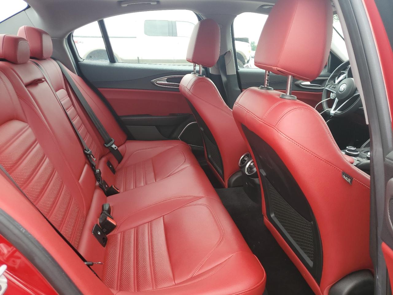 ALFA ROMEO GIULIA TI