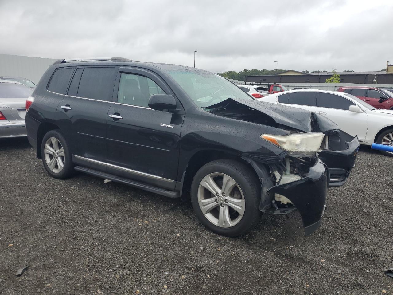 TOYOTA HIGHLANDER LIMITED