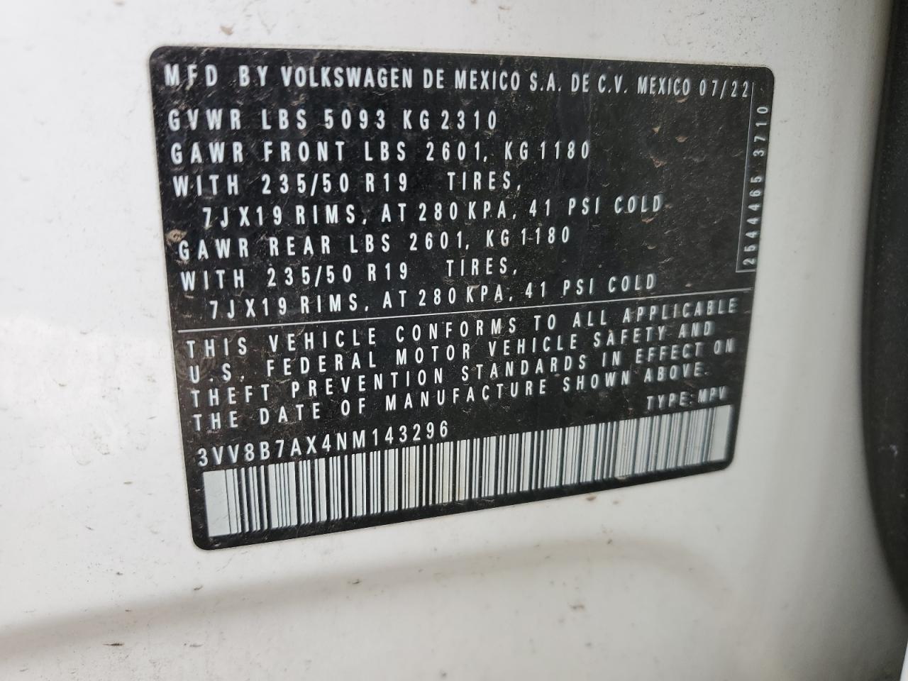 VOLKSWAGEN TIGUAN SE R-LINE BLACK