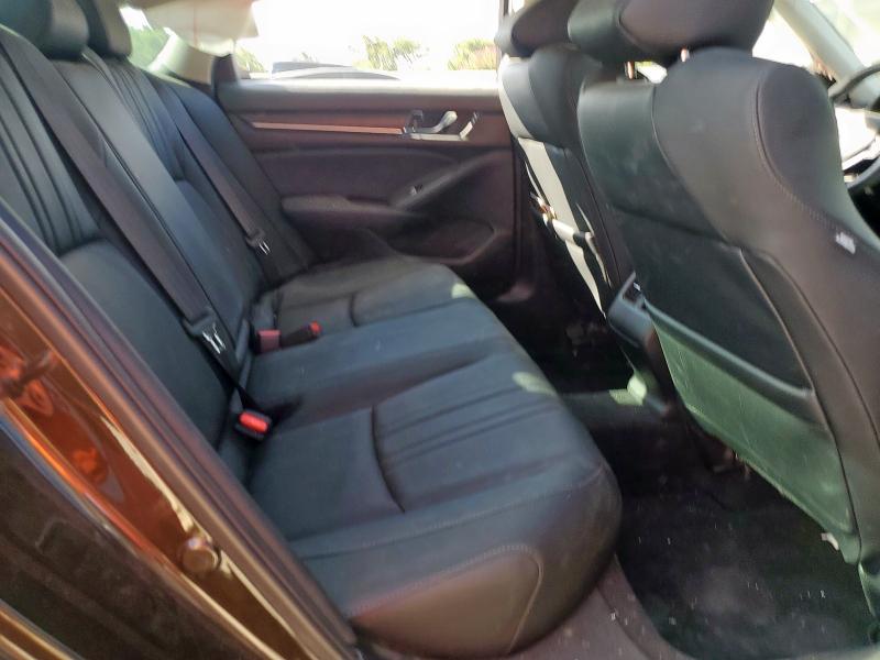 2018 HONDA ACCORD EXL 1HGCV1F64JA076074