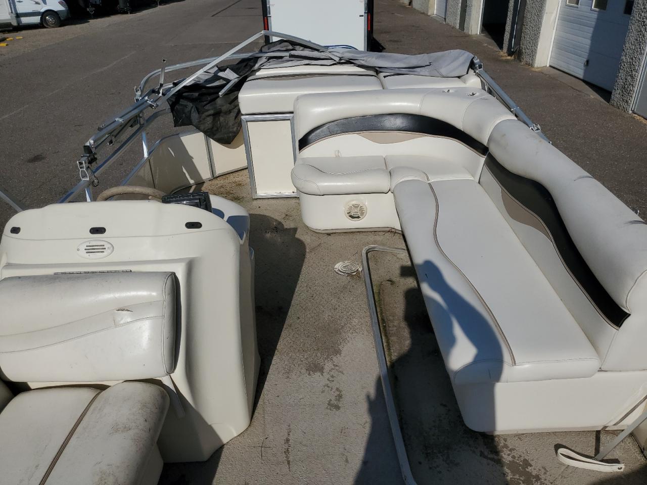 Lot #3220848079 2007 GODF SWEETWATER