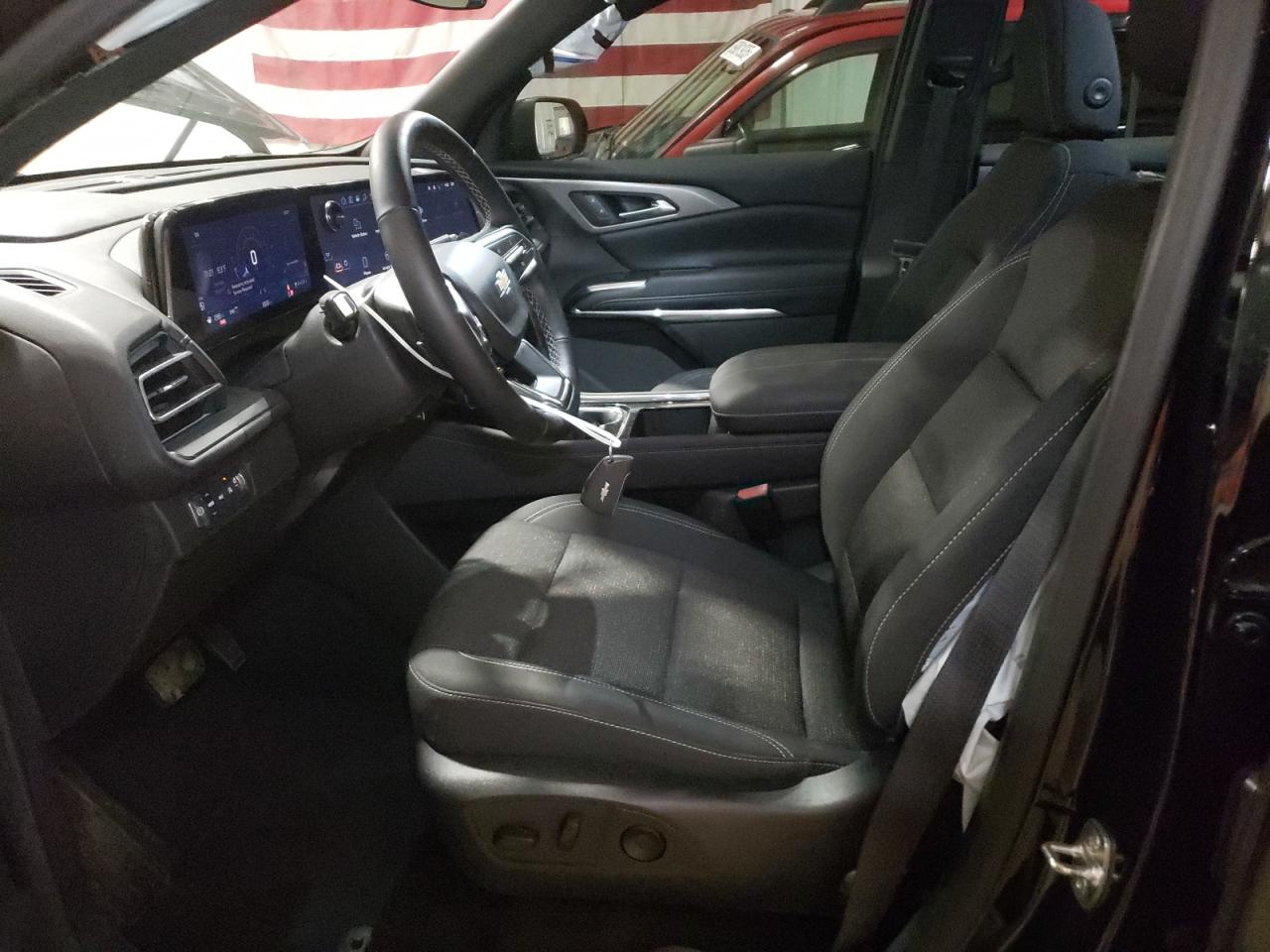 CHEVROLET TRAVERSE LT