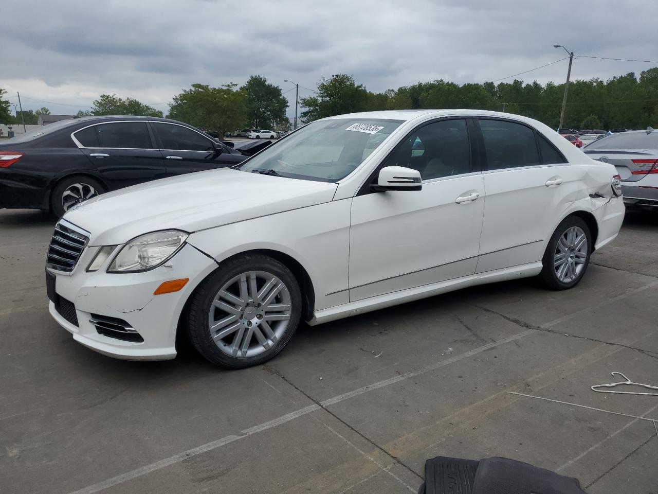 MERCEDES-BENZ E-CLASS 350