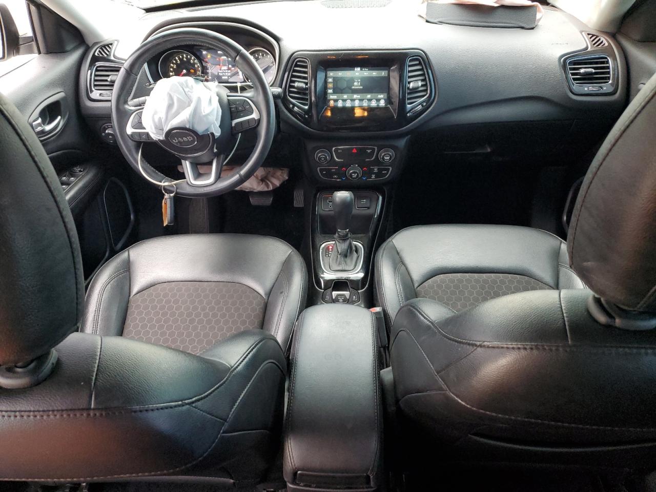 JEEP COMPASS LATITUDE
