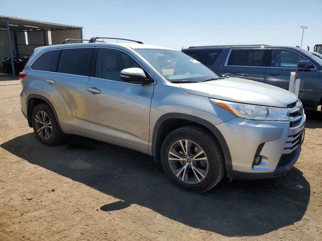 TOYOTA HIGHLANDER LE