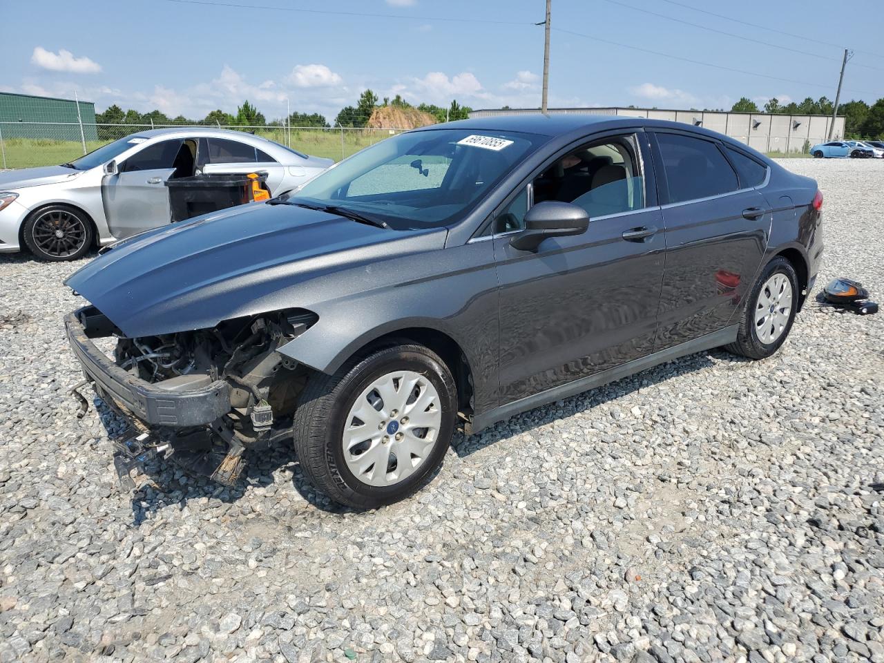FORD FUSION S