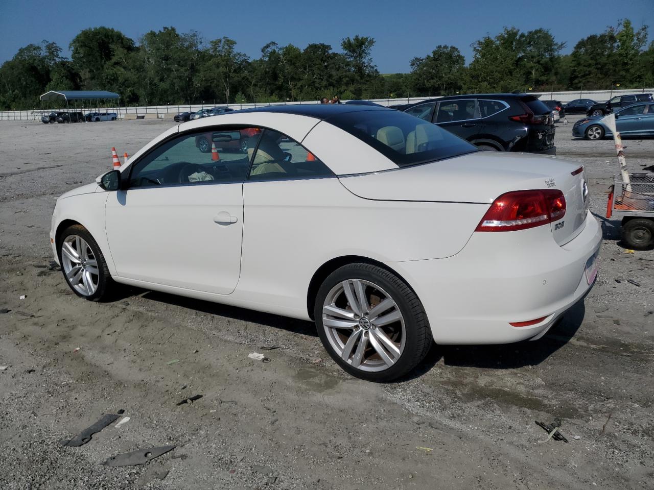 VOLKSWAGEN EOS LUX