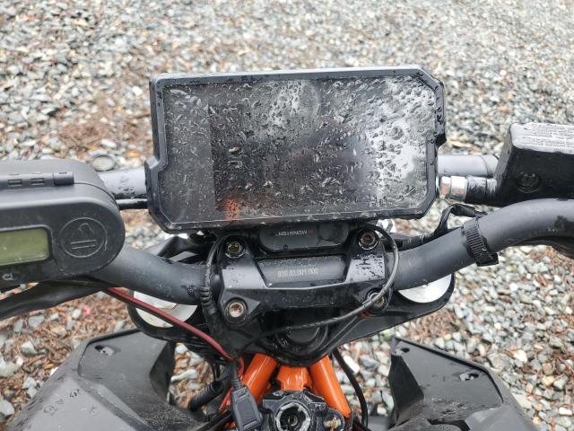 2023 KTM 390 DUKE MD2JPJ400PN201176