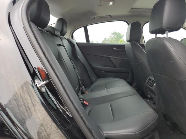 2017 JAGUAR XE SAJAR4BG2HA949729