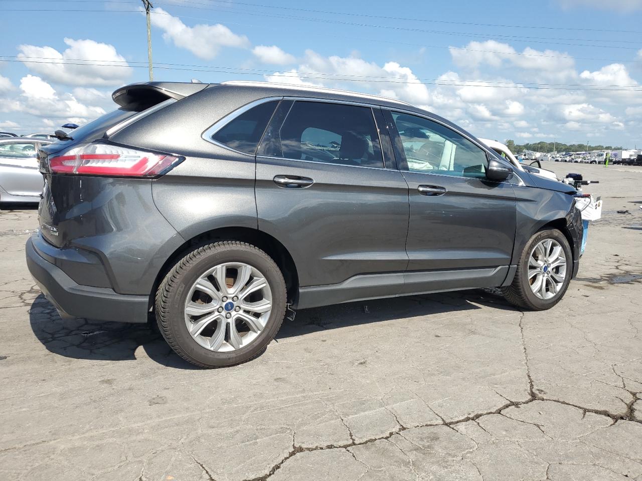 FORD EDGE TITANIUM