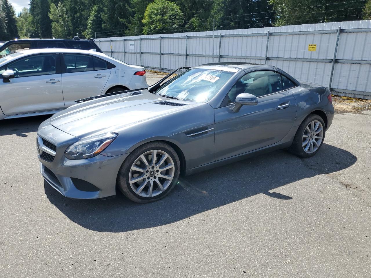 MERCEDES-BENZ SLC-CLASS 300