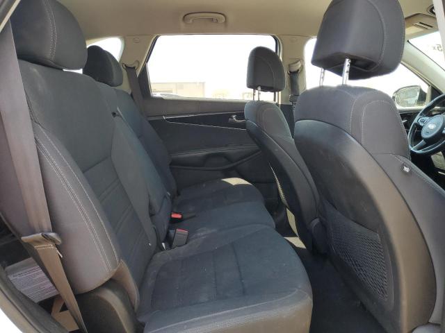 2017 KIA SORENTO LX 5XYPGDA39HG231947