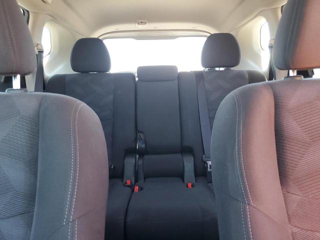 2016 NISSAN ROGUE S - KNMAT2MT4GP631573