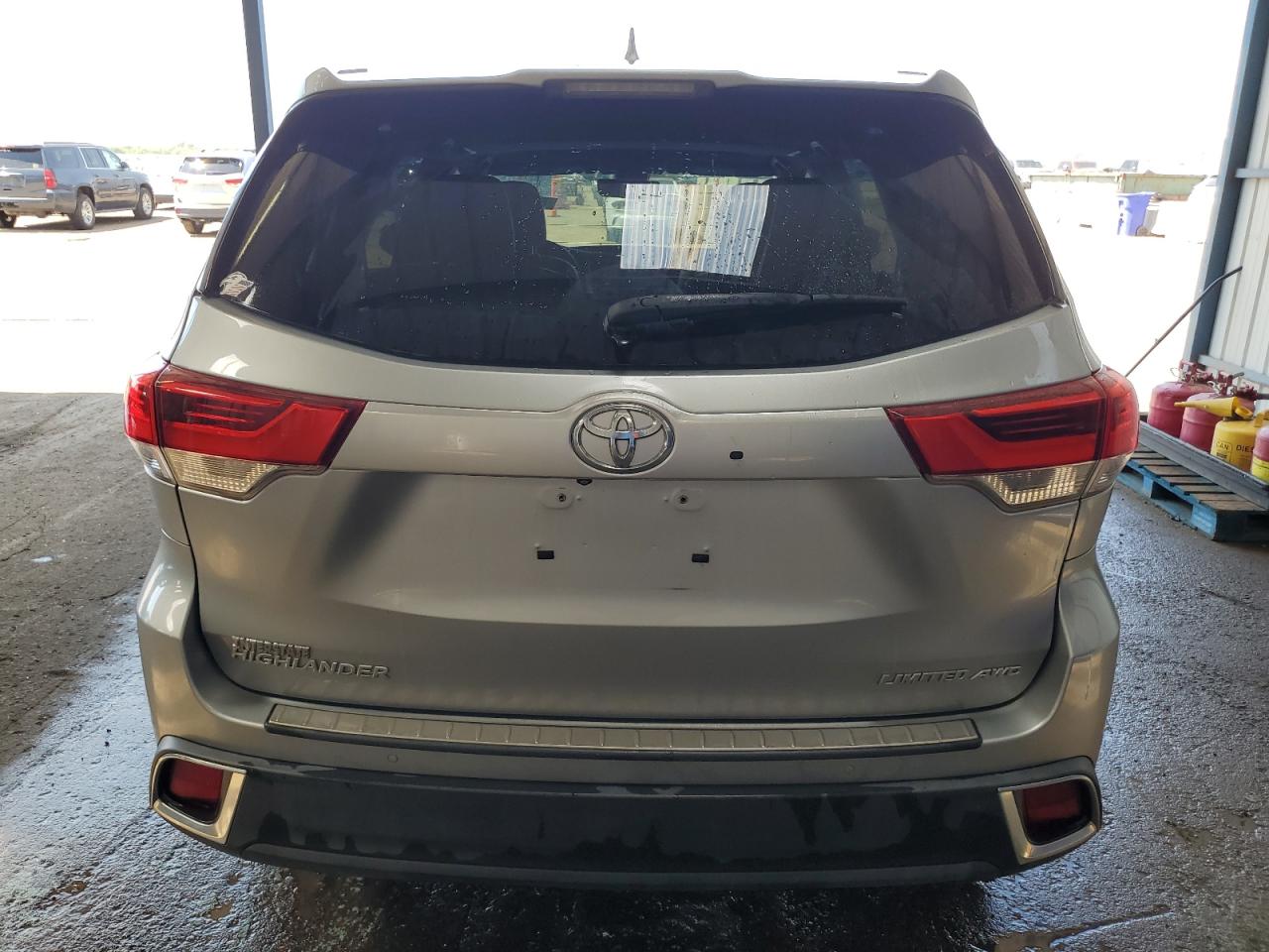 TOYOTA HIGHLANDER LIMITED