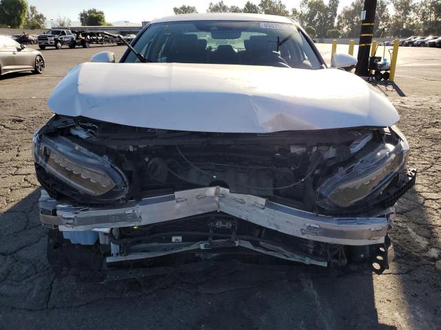 2022 HONDA ACCORD TOURING HYBRID 1HGCV3F9XNA015677