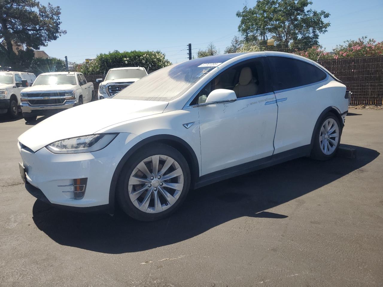 TESLA MODEL X