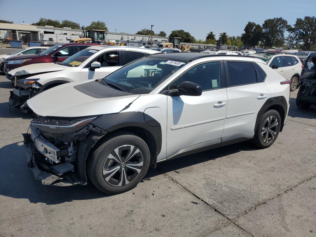 TOYOTA BZ4X XLE
