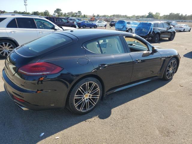 2016 PORSCHE PANAMERA 2 WP0AA2A71GL004382