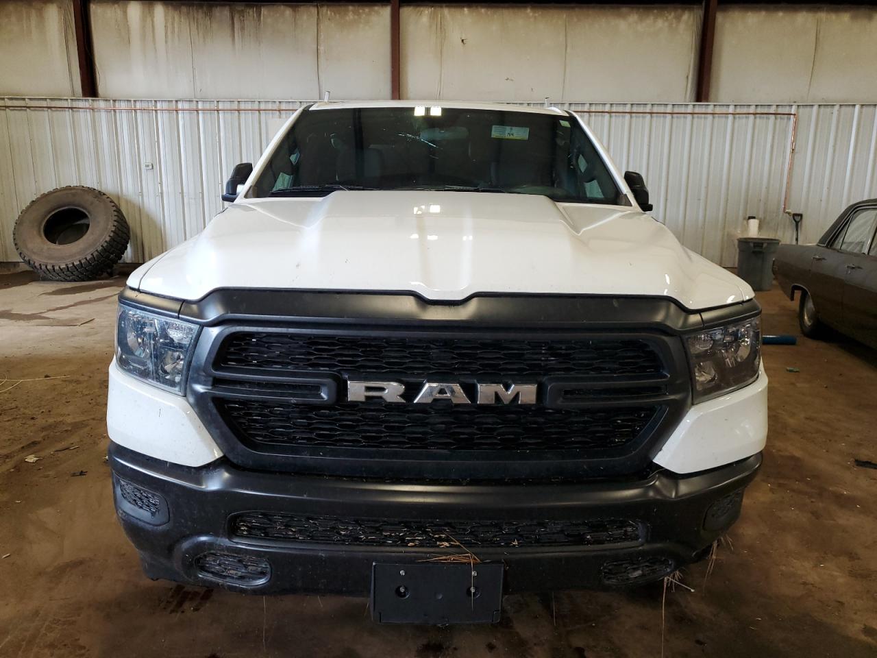 RAM 1500 TRADESMAN