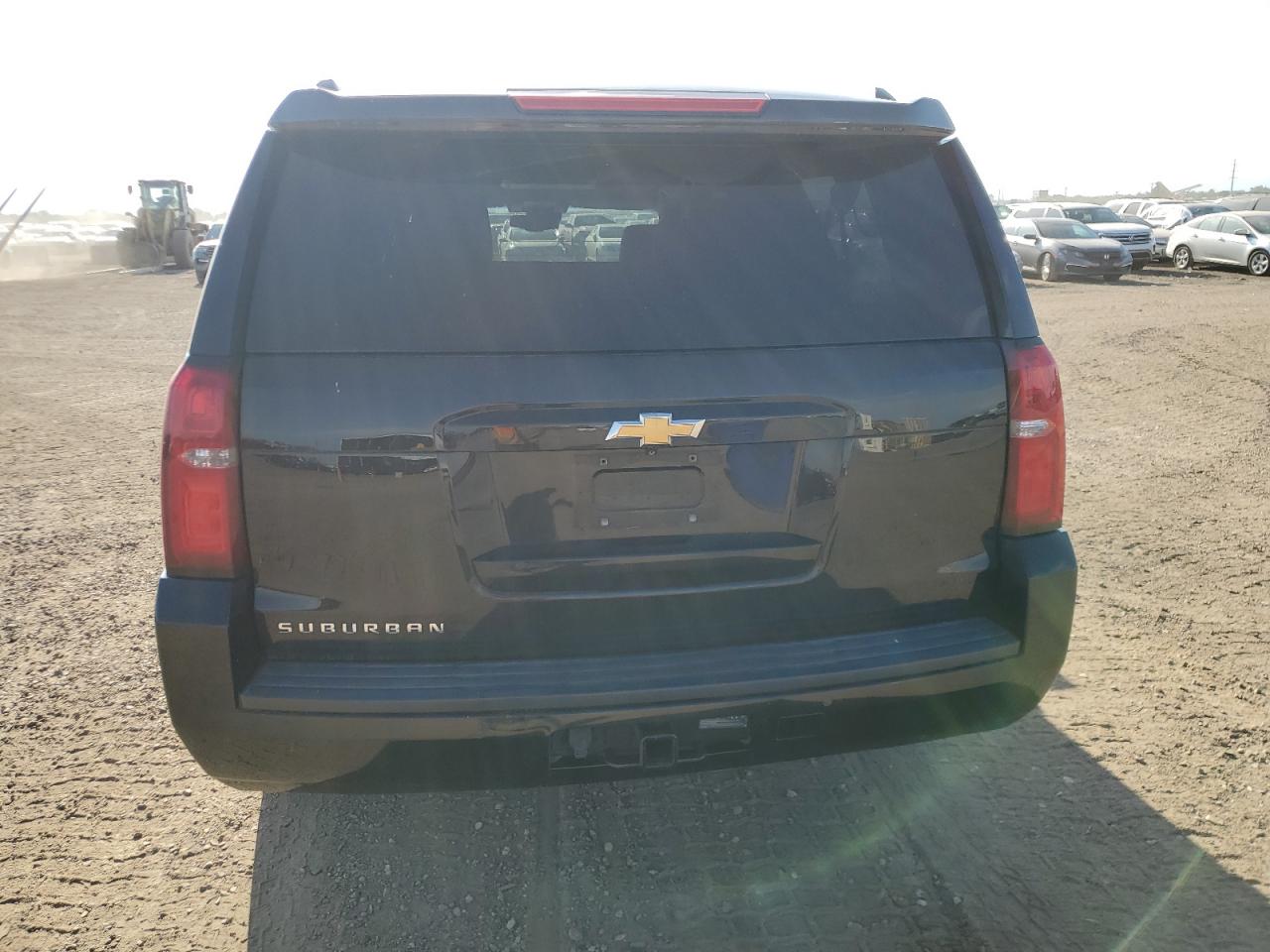 CHEVROLET SUBURBAN K1500 LT