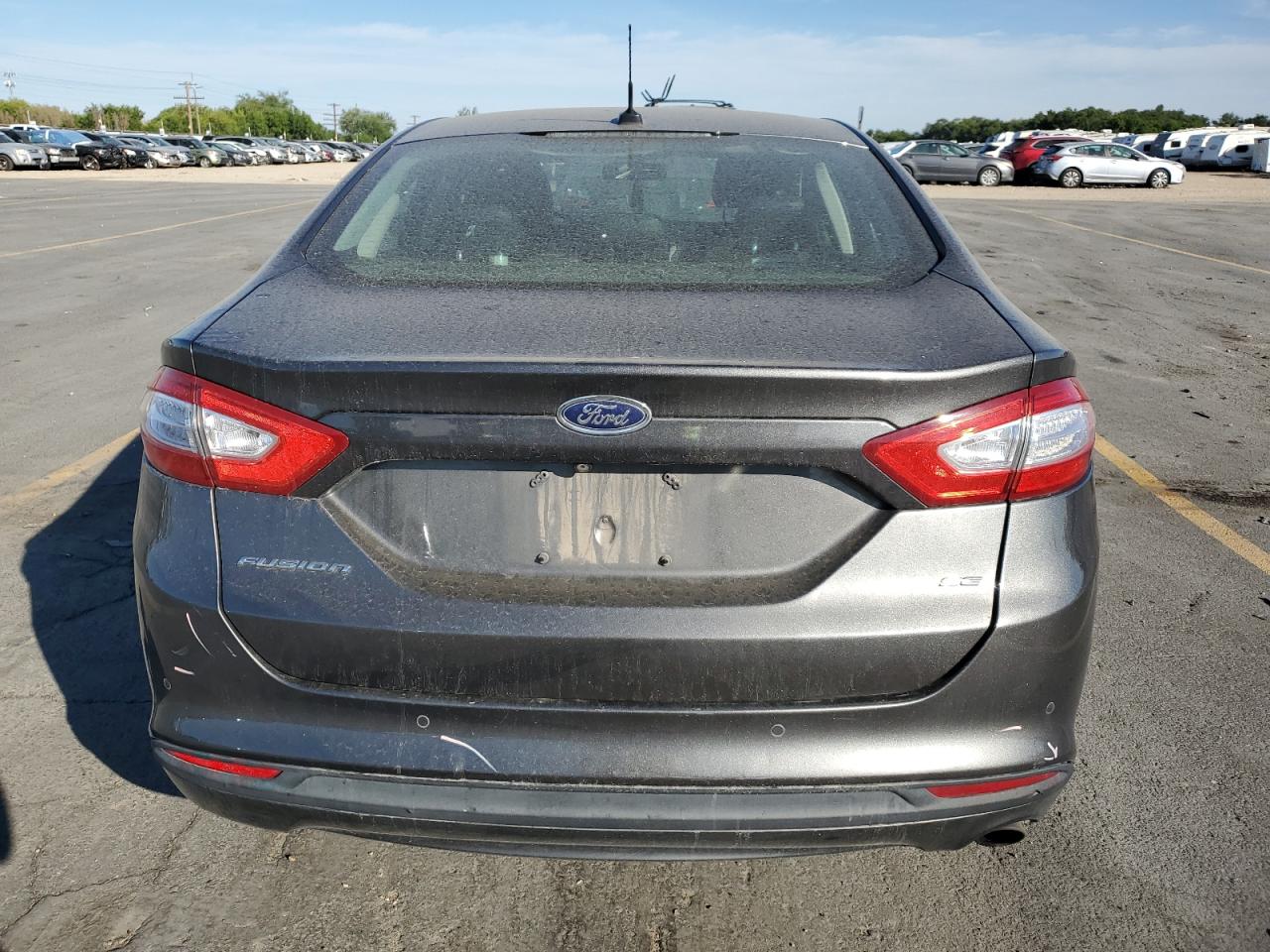 FORD FUSION SE