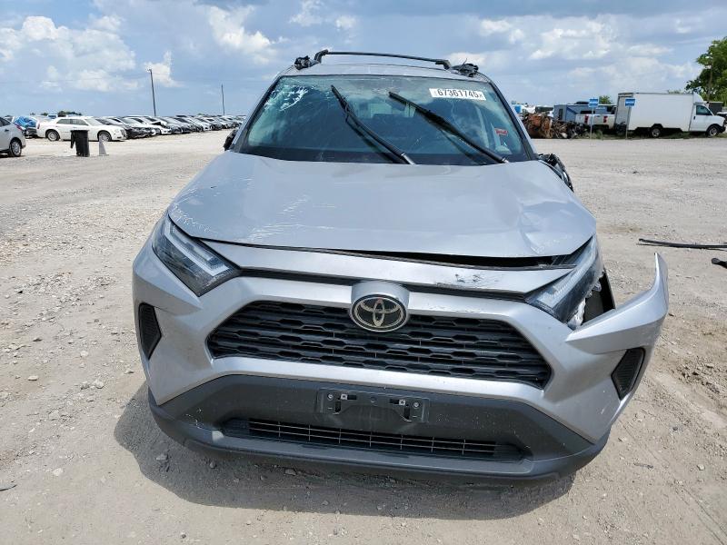2022 TOYOTA RAV4 XLE 2T3P1RFV2NW256775