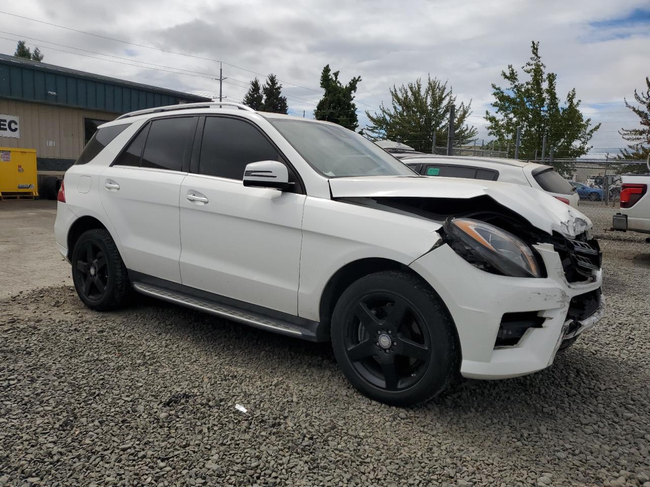 MERCEDES-BENZ M-CLASS 350