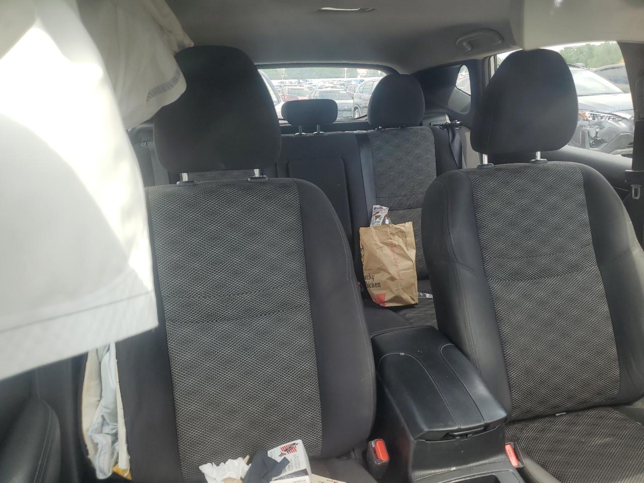 NISSAN ROGUE SPORT S