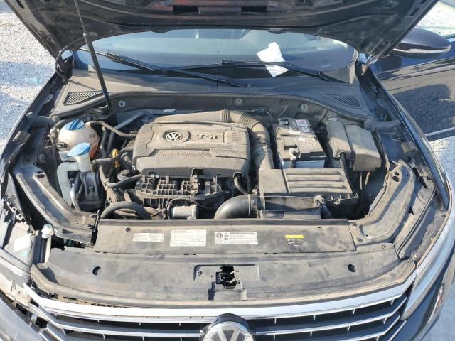 2017 VOLKSWAGEN PASSAT SE - 1VWGT7A31HC078432