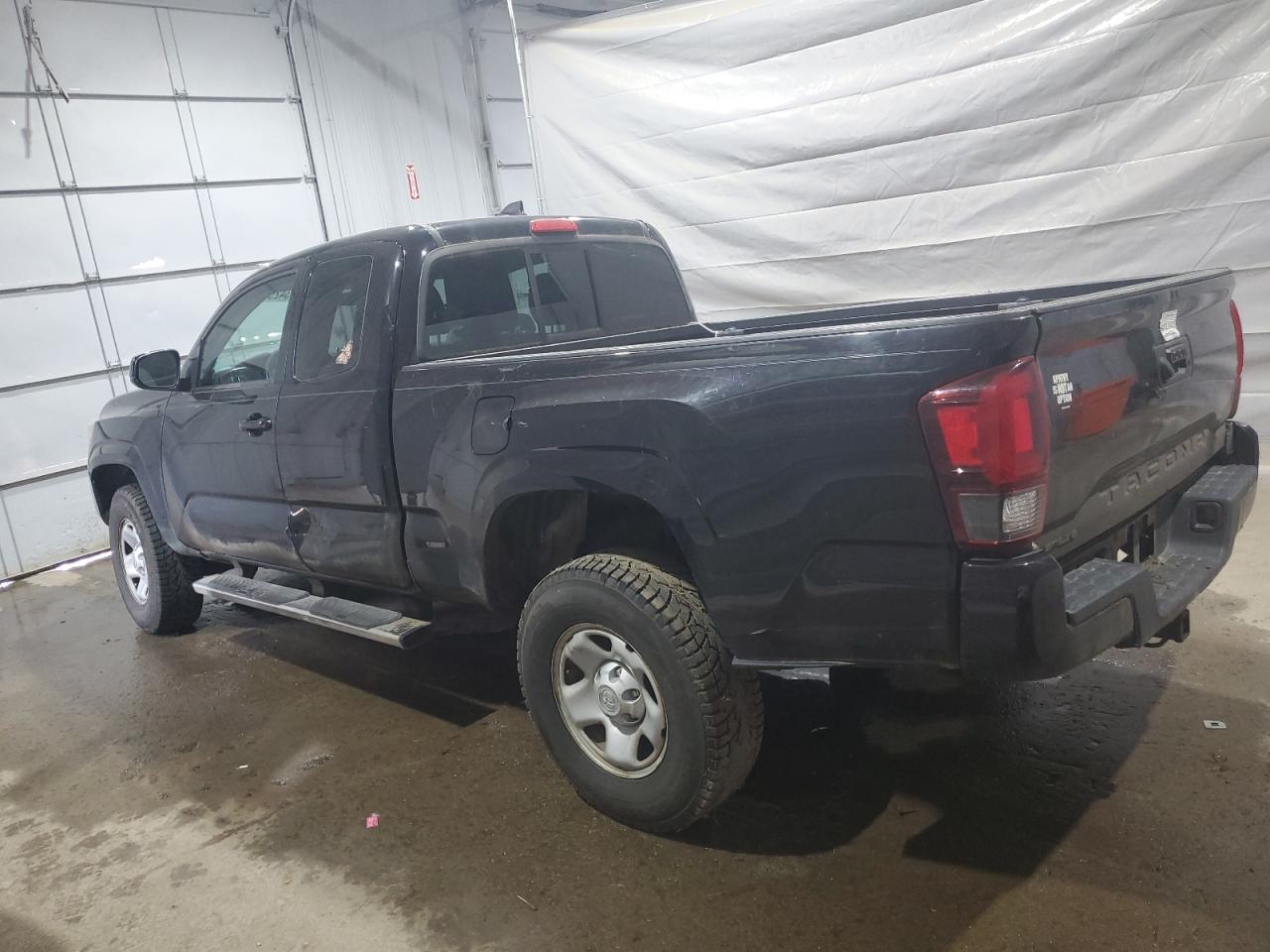 TOYOTA TACOMA ACCESS CAB